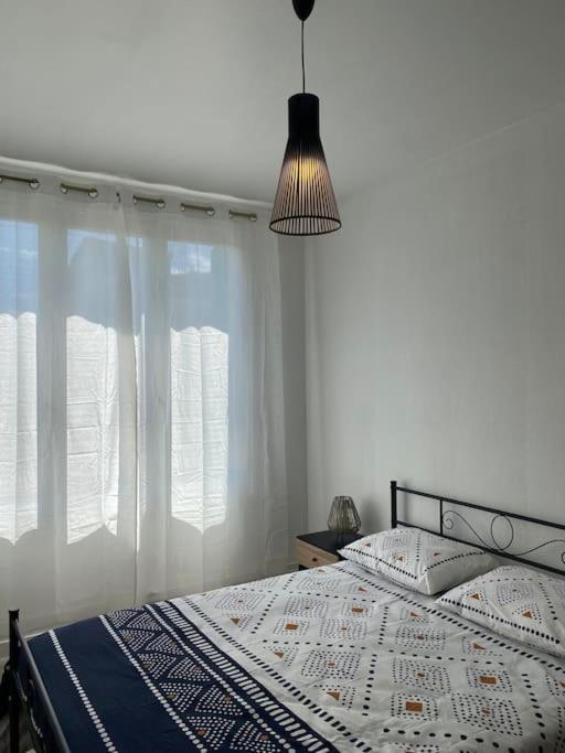 Bel Appartement Centre Ville De ויירזון מראה חיצוני תמונה